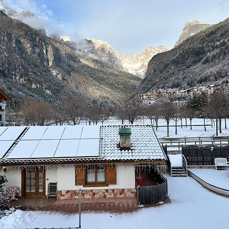 Chalet Al Lago Molveno Exterior foto