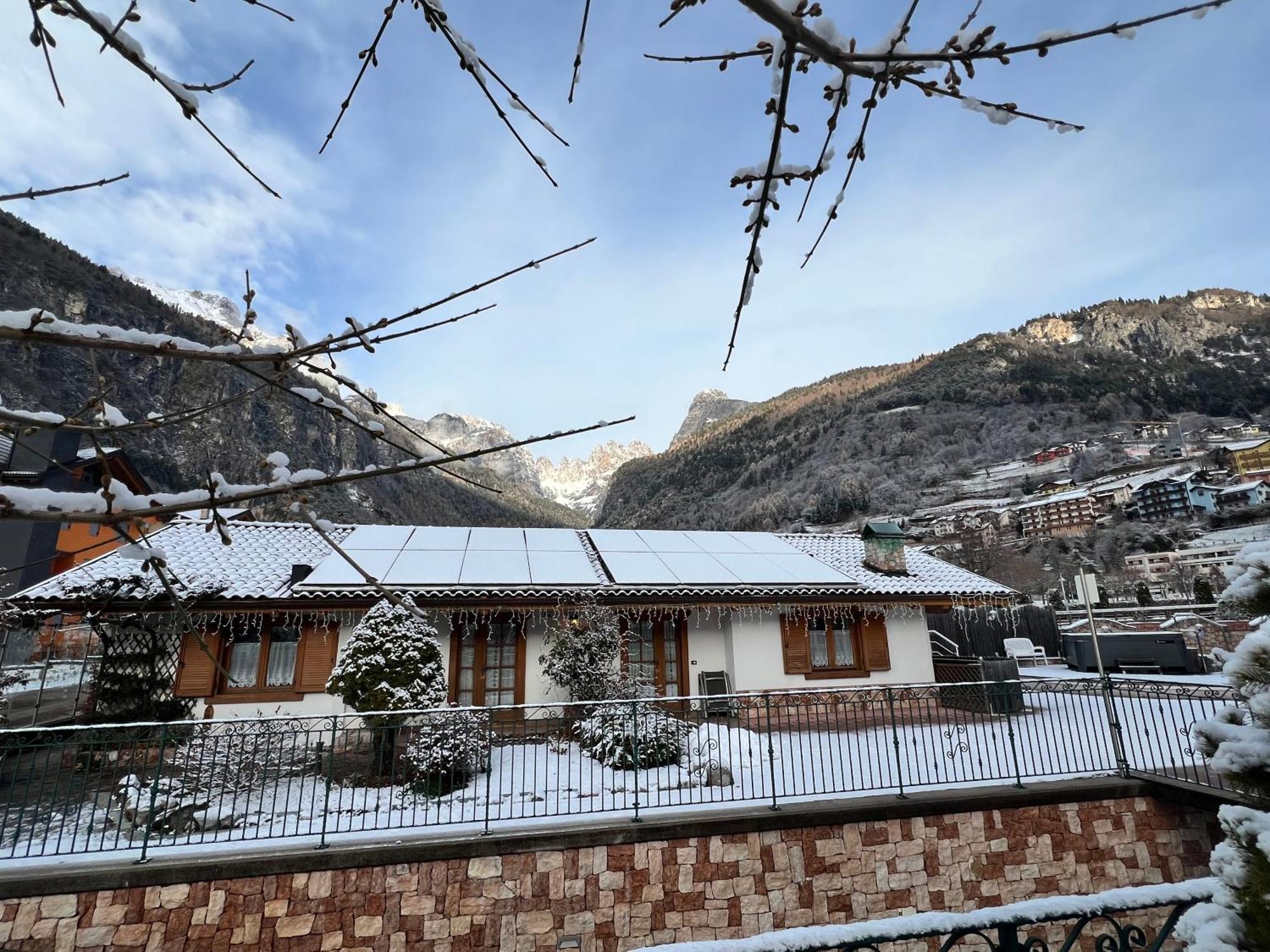 Chalet Al Lago Molveno Exterior foto